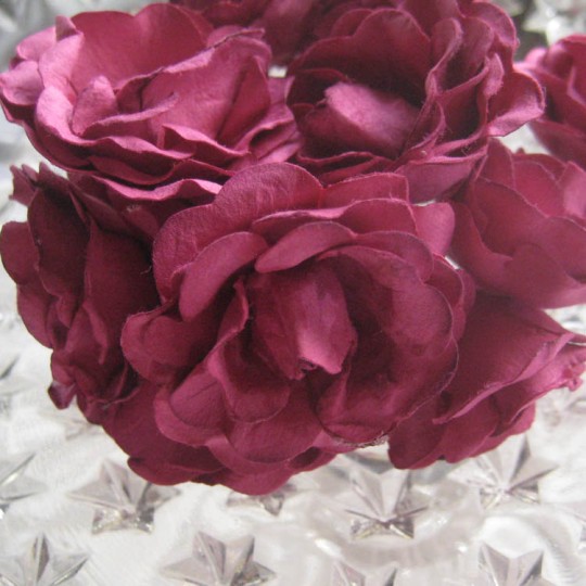 12 Paper Sweetheart Roses in Fuchsia